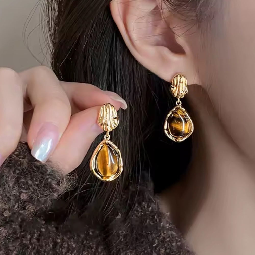 Brown Teardrop Gem Earrings –Gold Textured Statement Dangles, Retro Chic Jewelry - Picture 4 of 8